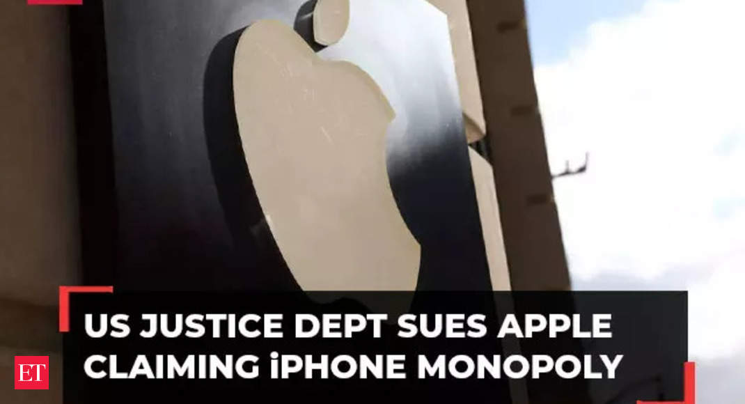 US Justice Department hits Apple with sweeping antitrust suit alleging illegal monopoly - The Economic Times Video | ET Now